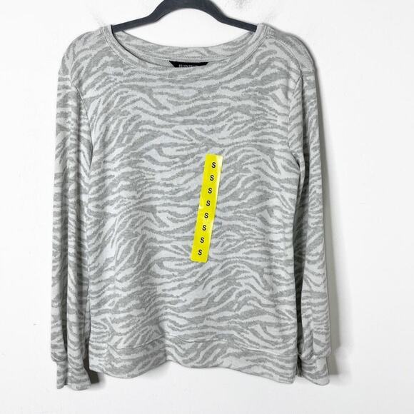 Ellen Tracy Women's Zebra Sweater S Gray & White Soft Knit Jacquard Long Sleeve - Picture 3 of 11